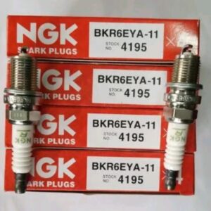 NGK BKR6EYA-11 (4195) spark plugs